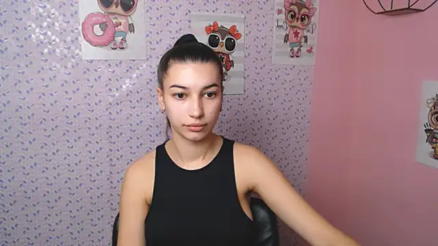 KarolinaRosse  online show from 01-18-25, 07:07