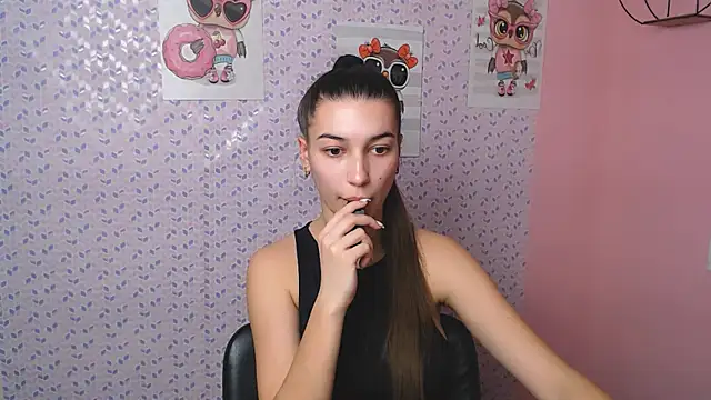 KarolinaRosse  online show from 01-18-25, 01:18