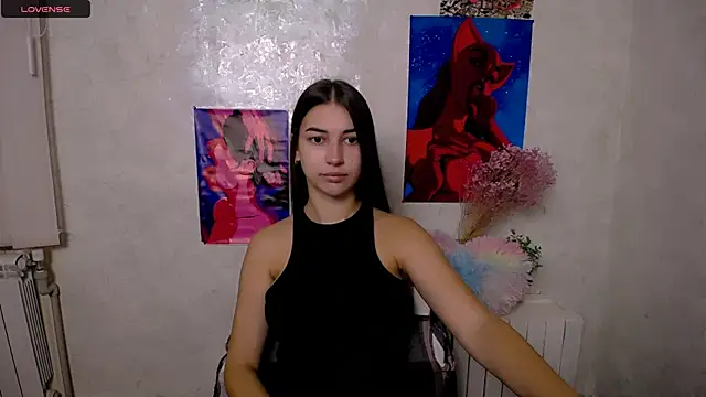 KarolinaRosse  online show from 09-11-25, 05:40
