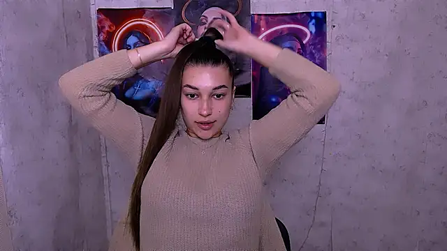 KarolinaRosse  online show from 10-06-25, 05:05