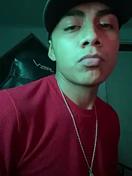 SkinnyHot444 online show from 12-17-24, 01:05