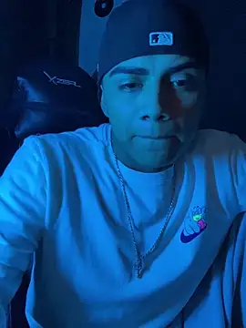 SkinnyHot444 online show from 02-02-25, 10:24