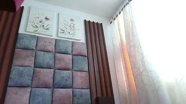 Saraa-restrepo online show from 01-21-25, 01:43