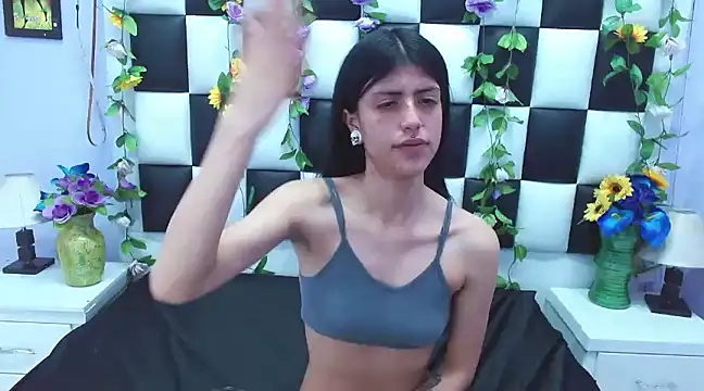 Morgana Smit online show from 02-15-25, 01:38