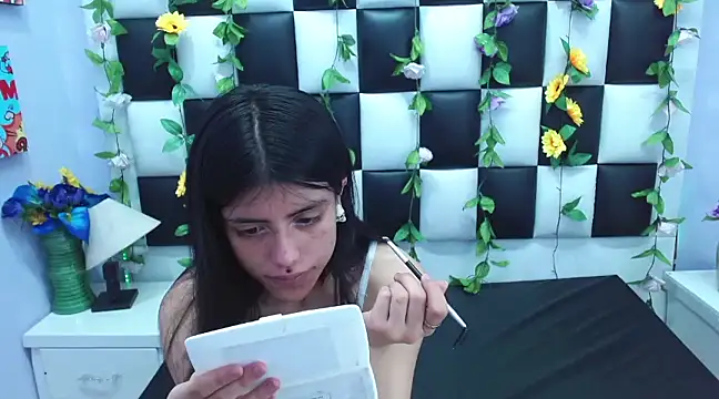 Morgana Smit online show from 03-06-25, 01:14