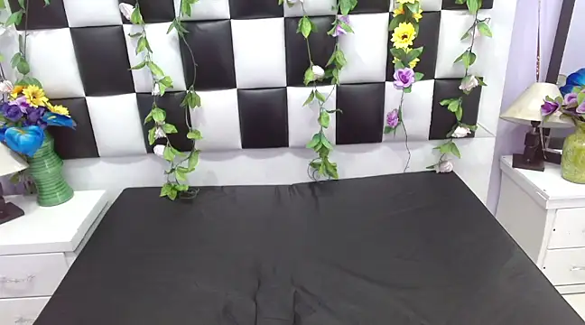 Morgana Smit online show from 03-22-25, 01:41