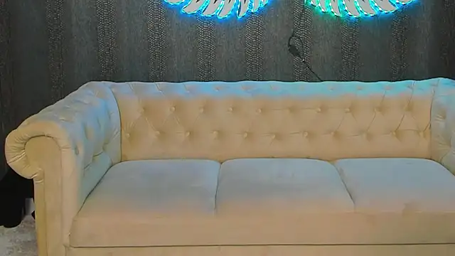 anemarieejolie online show from 01-09-25, 08:44