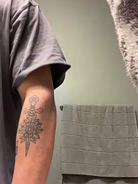 LATINMOBB online show from 12-14-24, 10:50