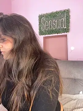 PoliBenett  online show from 01-06-25, 06:41