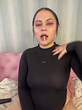 PoliBenett  online show from 03-06-25, 04:49