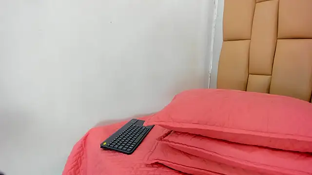 Amy wats0n online show from 01-16-25, 07:10