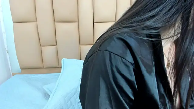 Amy wats0n online show from 01-18-25, 07:04