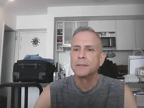 Diegoperrote682661 online show from 10-06-25, 07:00