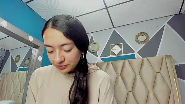 Snapshot of Mia_scarlet69 chatting on 11-13-25, 12:15 Mia scarlet69 online show from 11-13-25, 12:15