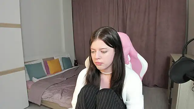 Este Glen online show from 12-30-24, 01:04