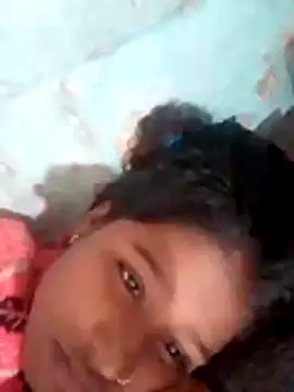 riya houswife online show from 11-20-25, 04:34