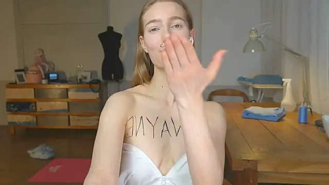 solar bella online show from 01-25-25, 12:16