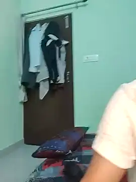 Snapshot of daddyxxfuck chatting on 09-21-25, 02:51 daddyxxfuck online show from 09-21-25, 02:51