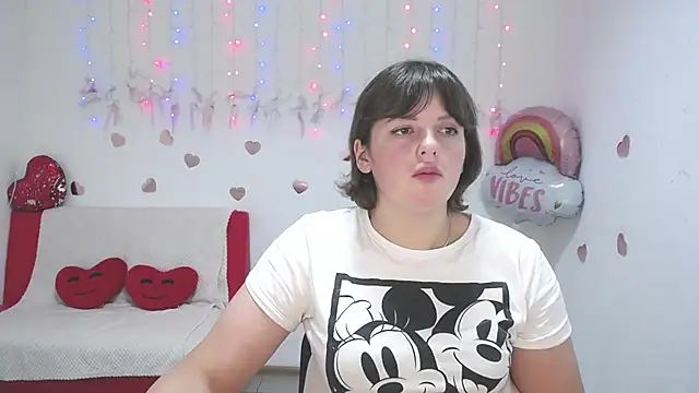 StaceyLex online show from 10-07-25, 05:37