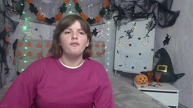 StaceyLex online show from 10-27-25, 06:39