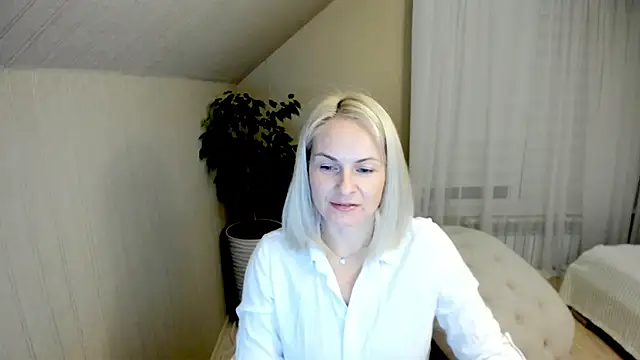 Alicee Gracee online show from 12-07-24, 08:05