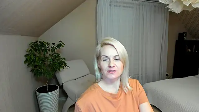 Alicee Gracee online show from 01-10-25, 07:21