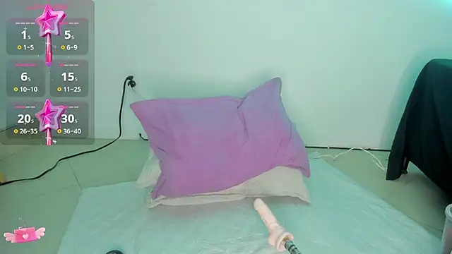 Heicy    online show from 12-15-24, 07:53