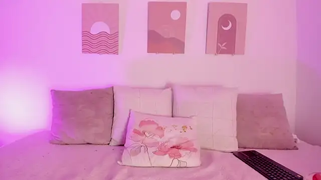 Mia Heartt online show from 01-09-25, 07:08