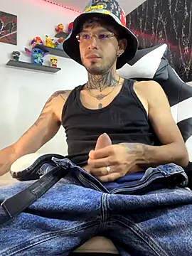 Anthony-Martin online show from 10-08-25, 04:54