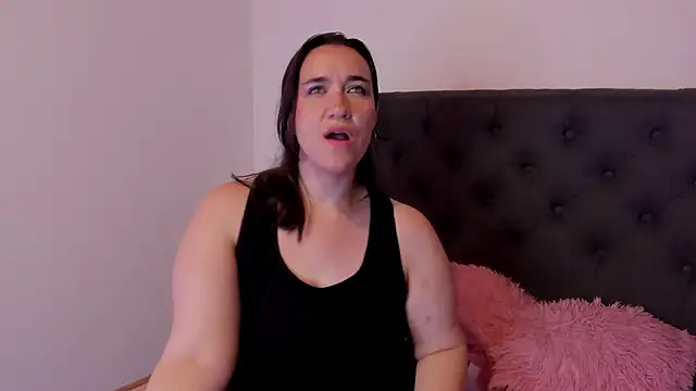 kyoakane online show from 02-13-25, 06:30