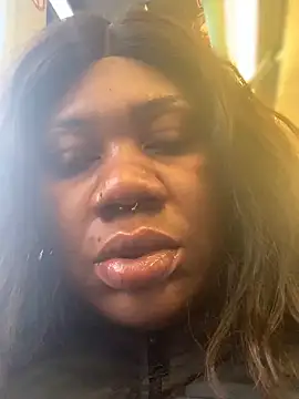 Snapshot of bonbonaumiel chatting on 12-24-24, 07:49 bonbonaumiel online show from 12-24-24, 07:49