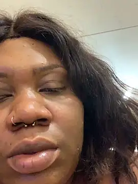 Snapshot of bonbonaumiel chatting on 12-26-24, 07:49 bonbonaumiel online show from 12-26-24, 07:49