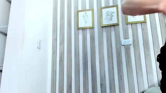 MarieMyller online show from 11-15-25, 09:21