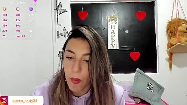 Snapshot of queen-natty chatting on 01-23-25, 02:28 queen-natty online show from 01-23-25, 02:28