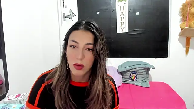 Snapshot of queen-natty chatting on 01-29-25, 04:36 queen-natty online show from 01-29-25, 04:36