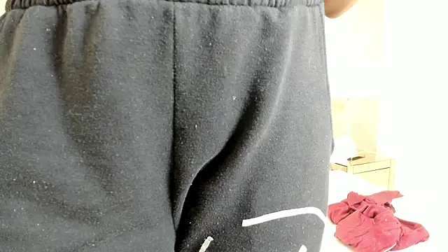 nicole fisherr online show from 11-08-25, 04:56