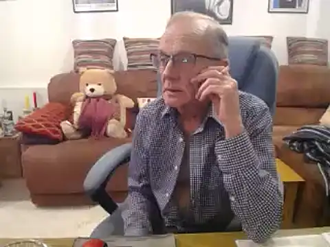 Snapshot of Ferret7777 chatting on 02-12-25, 06:51 Ferret7777 online show from 02-12-25, 06:51