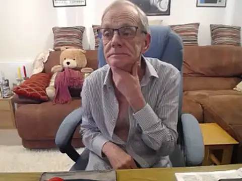 Snapshot of Ferret7777 chatting on 02-22-25, 05:02 Ferret7777 online show from 02-22-25, 05:02