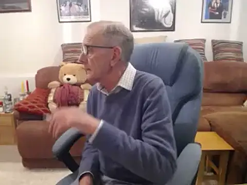 Snapshot of Ferret7777 chatting on 03-01-25, 07:59 Ferret7777 online show from 03-01-25, 07:59