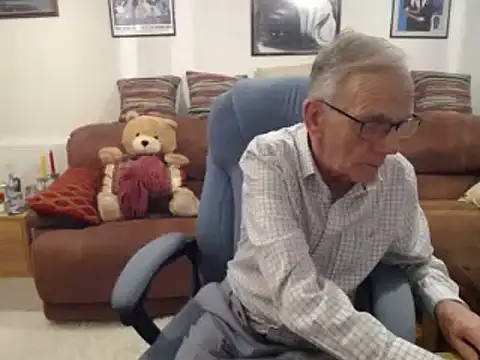 Snapshot of Ferret7777 chatting on 03-03-25, 08:11 Ferret7777 online show from 03-03-25, 08:11