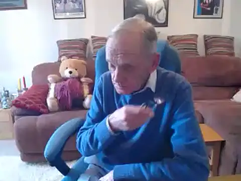 Snapshot of Ferret7777 chatting on 03-05-25, 12:44 Ferret7777 online show from 03-05-25, 12:44