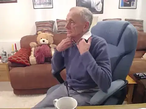 Snapshot of Ferret7777 chatting on 03-05-25, 06:56 Ferret7777 online show from 03-05-25, 06:56