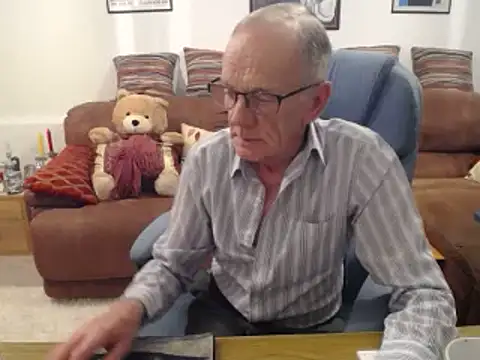 Snapshot of Ferret7777 chatting on 03-07-25, 07:05 Ferret7777 online show from 03-07-25, 07:05