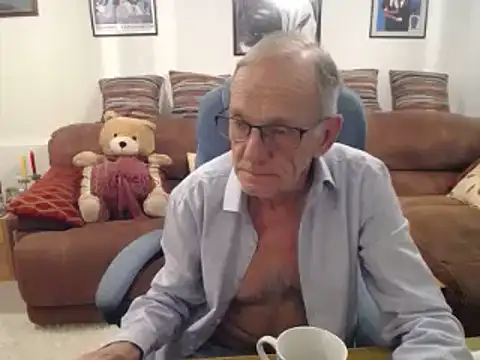 Snapshot of Ferret7777 chatting on 03-10-25, 10:45 Ferret7777 online show from 03-10-25, 10:45