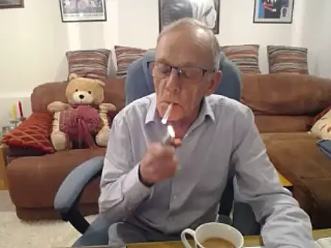 Snapshot of Ferret7777 chatting on 03-12-25, 02:23 Ferret7777 online show from 03-12-25, 02:23