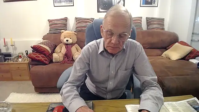 Snapshot of Ferret7777 chatting on 09-22-25, 07:27 Ferret7777 online show from 09-22-25, 07:27