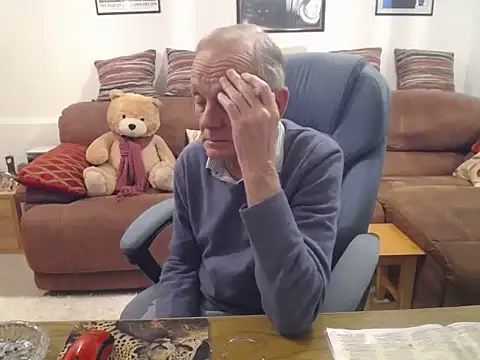 Snapshot of Ferret7777 chatting on 11-29-25, 08:01 Ferret7777 online show from 11-29-25, 08:01