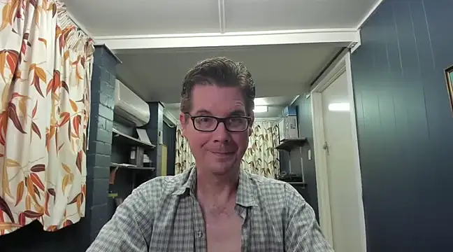 tilobinder online show from 12-08-24, 02:52