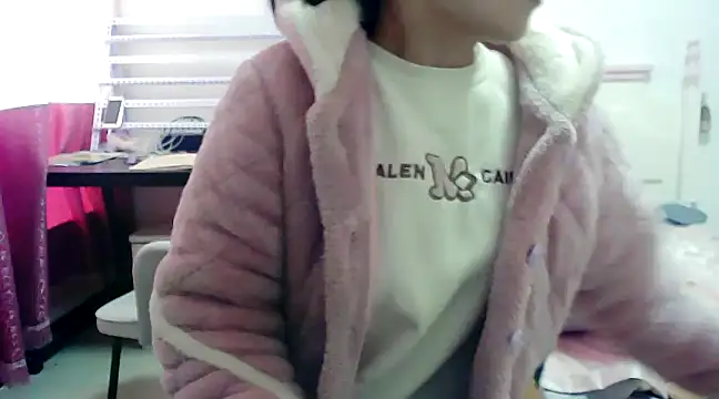 CN-Xiaoxi online show from 12-17-24, 12:12