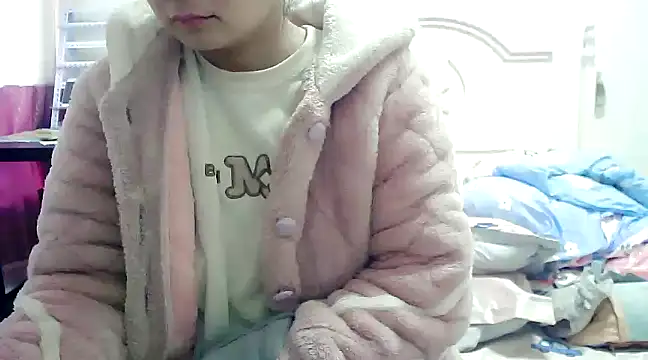 CN-Xiaoxi online show from 12-26-24, 12:25